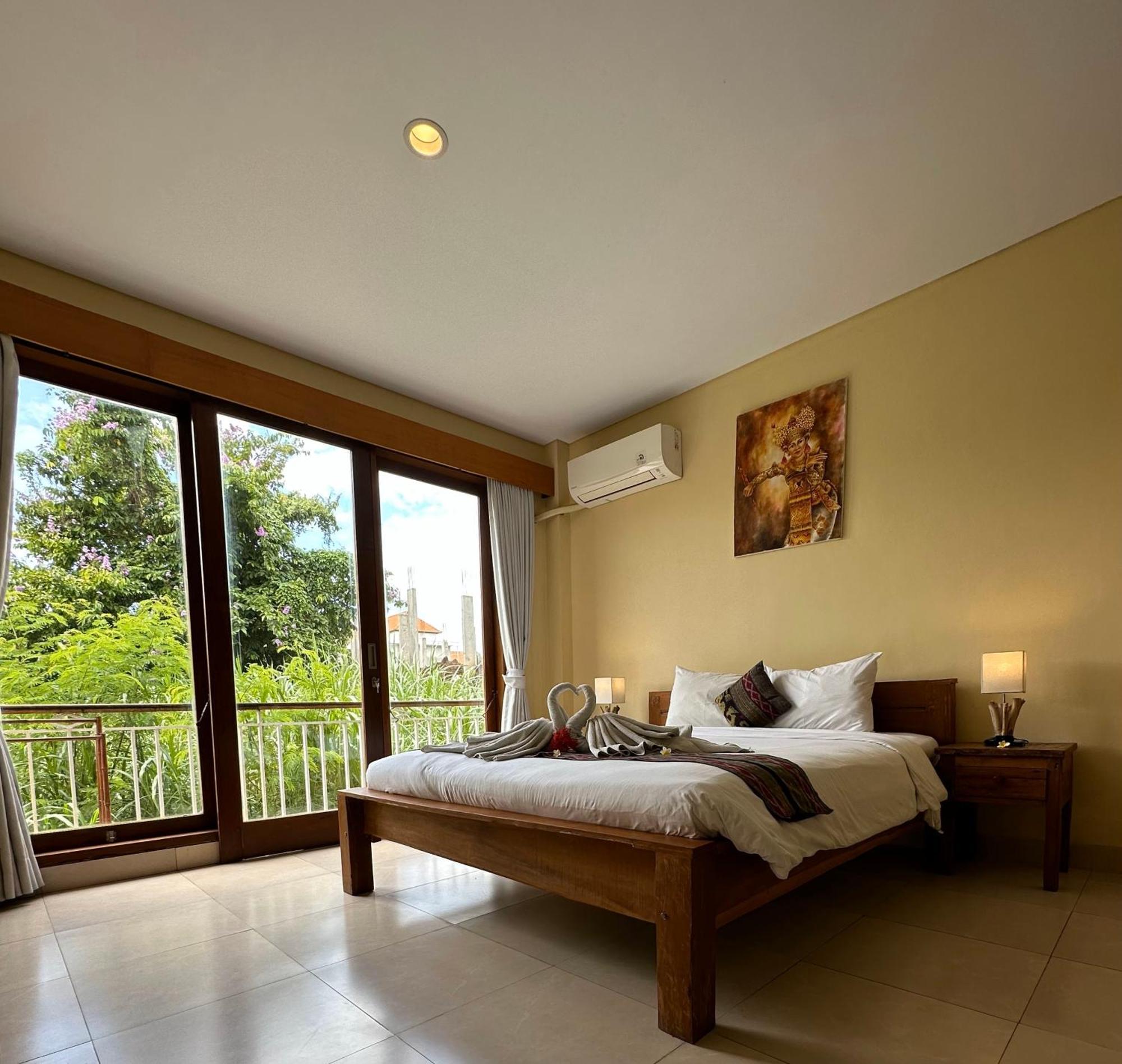 Oka'S Guest House Canggu Exteriör bild