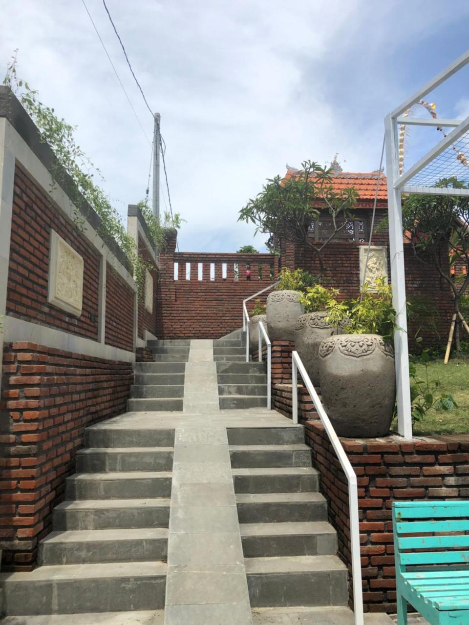 Oka'S Guest House Canggu Exteriör bild