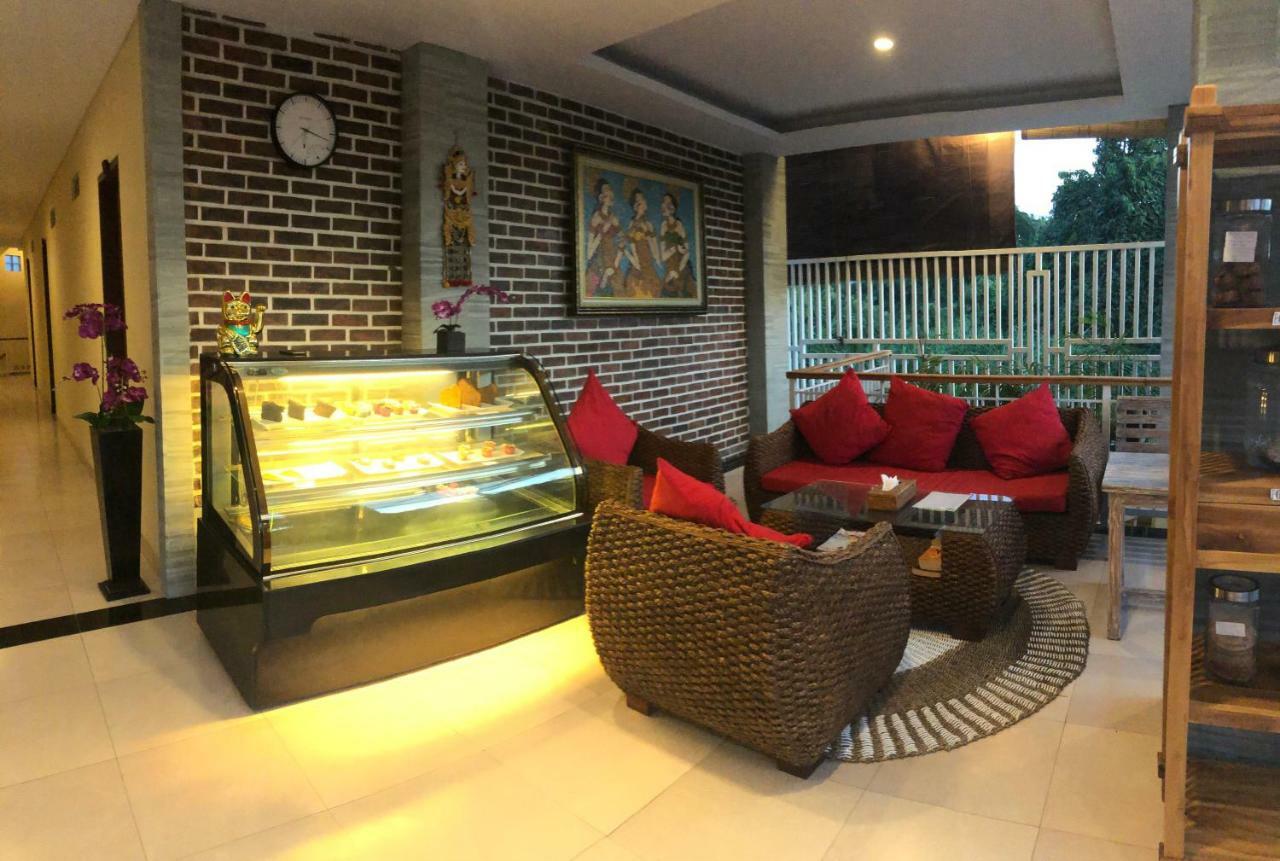 Oka'S Guest House Canggu Exteriör bild